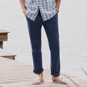 Orvis Navy Men's Jackson, quick dry— regular fit.